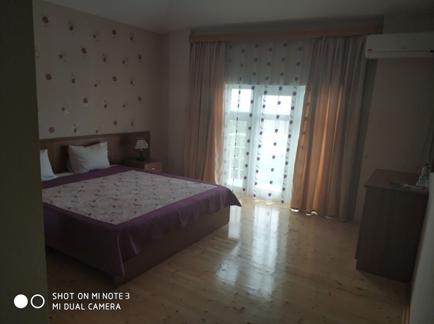 Imagen de la habitación del Hotel Aef. Foto 17