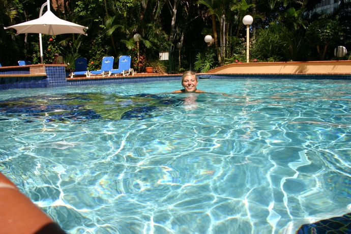 Imagen de la piscina del Hotel Aegean Apartments, Surfers Paradise. Foto 8