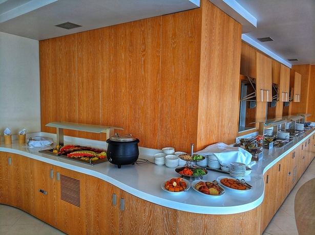 Imagen del bar/restaurante del Hotel Aegean Blue Beach. Foto 4