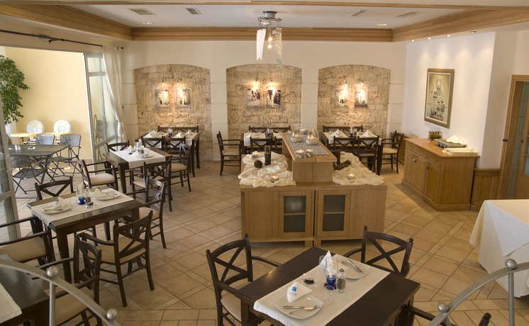 Imagen del bar/restaurante del Hotel Aegean Houses. Foto 5