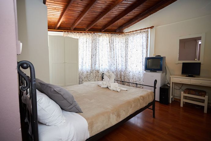 Imagen de la habitación del Hotel Aegean Sea Rooms. Foto 7