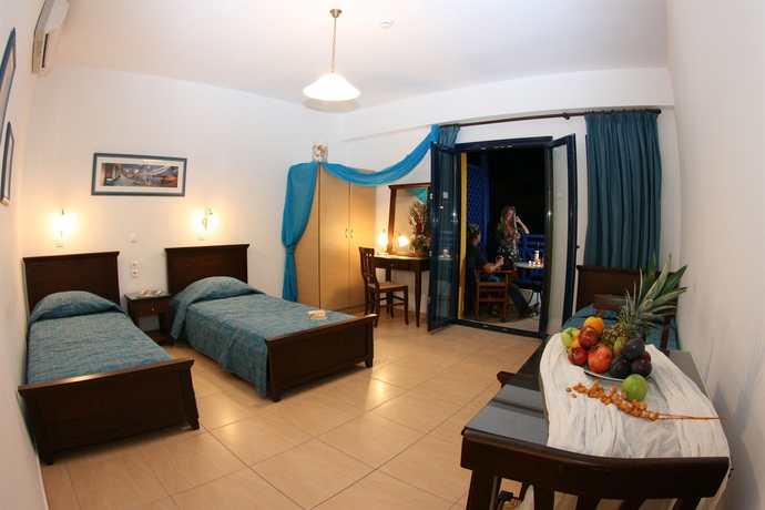 Imagen de la habitación del Hotel Aegean Sky and Suites. Foto 2