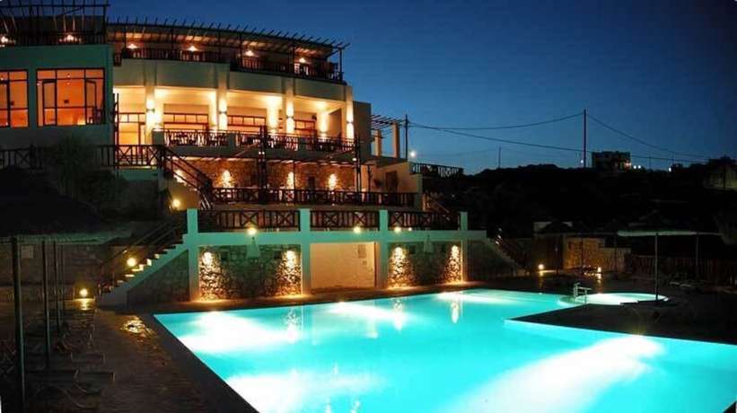 Imagen general del Hotel Aegean Village Beachfront Resort. Foto 2