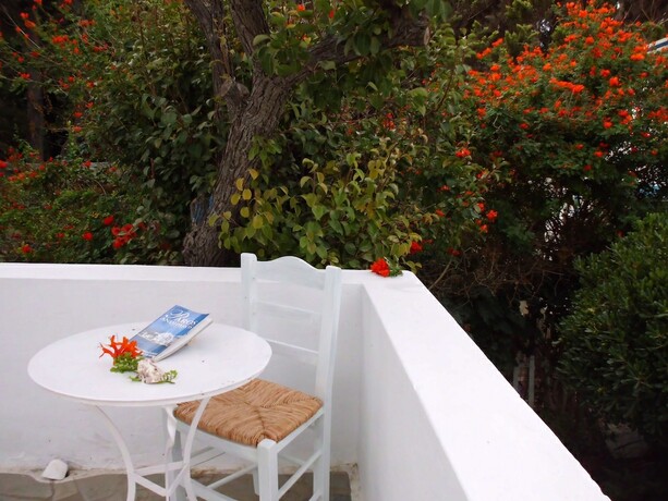 Imagen general del Hotel Aegean Village, Paros Ciudad. Foto 10