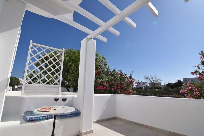 Imagen general del Hotel Aegeeis, Santorini. Foto 6