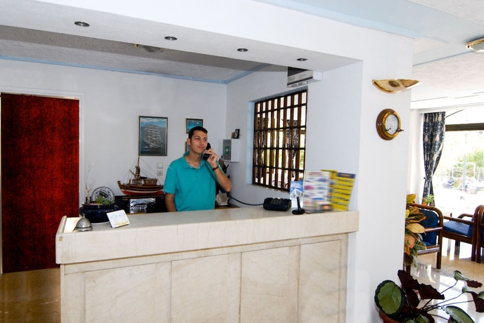 Imagen de los interiores del Hotel Aegeon - Adults Only. Foto 13