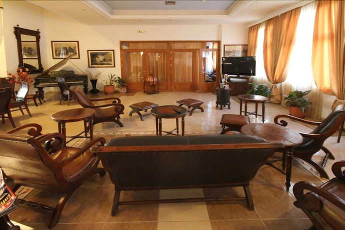 Imagen del bar/restaurante del Hotel Aegeon, Karlovasi. Foto 4