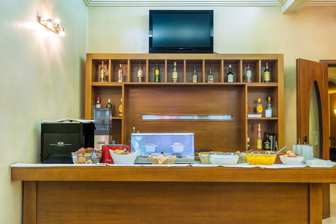 Imagen de los interiores del Hotel Aegeon, Tesalonica. Foto 15