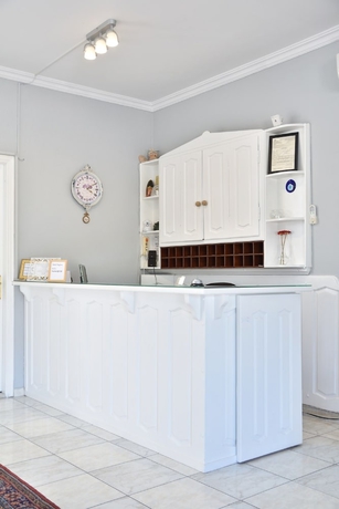 Imagen de los interiores del Hotel Aegina. Foto 15