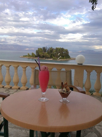 Imagen de los exteriores del Hotel Aegli, Perama. Foto 9