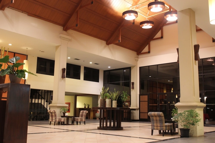 Imagen de los interiores del Hotel Aekpailin River Kwai Resort Kanchanaburi. Foto 18