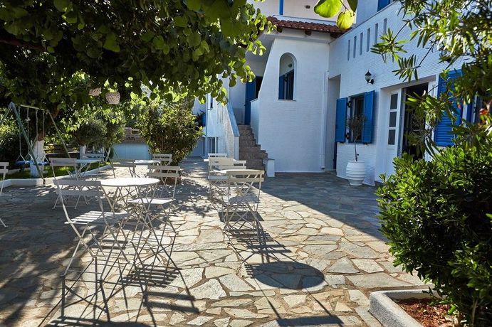Imagen del bar/restaurante del Hotel Aelia Apartments, Kato Agios Petros. Foto 6