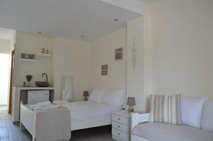 Imagen general del Hotel Aelia Sea View Studios. Foto 7