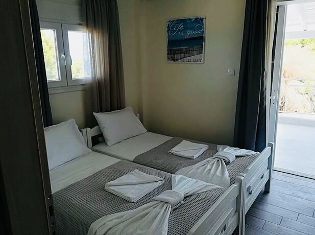 Imagen de la habitación del Hotel Aelia Sea View Studios. Foto 16