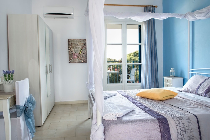 Imagen de la habitación del Hotel Aelia Skiathos. Foto 11