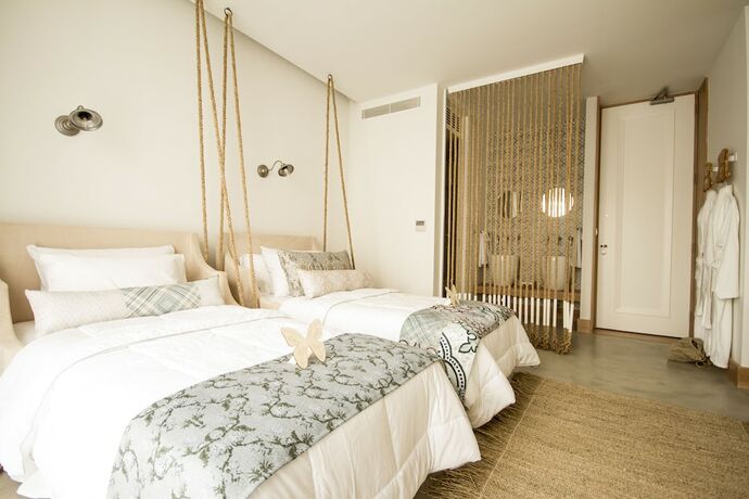 Imagen de la habitación del Hotel Aelia Wellness Retreat. Foto 16