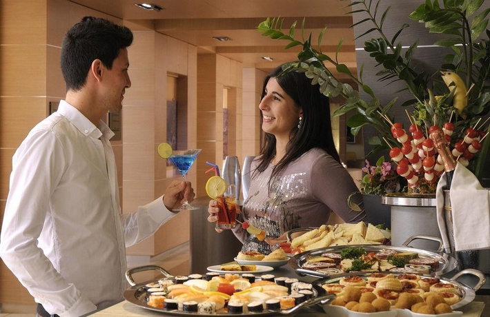 Imagen de los interiores del Hotel Aemilia Bologna. Foto 13