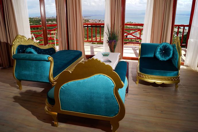 Imagen de la habitación del Hotel Aeneas. Foto 16