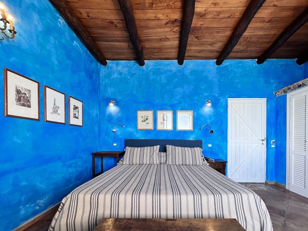 Imagen de la habitación del Hotel Aeneas\' Landing Resort. Foto 6