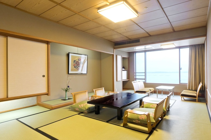 Imagen de la habitación del Hotel Aenokaze. Foto 9