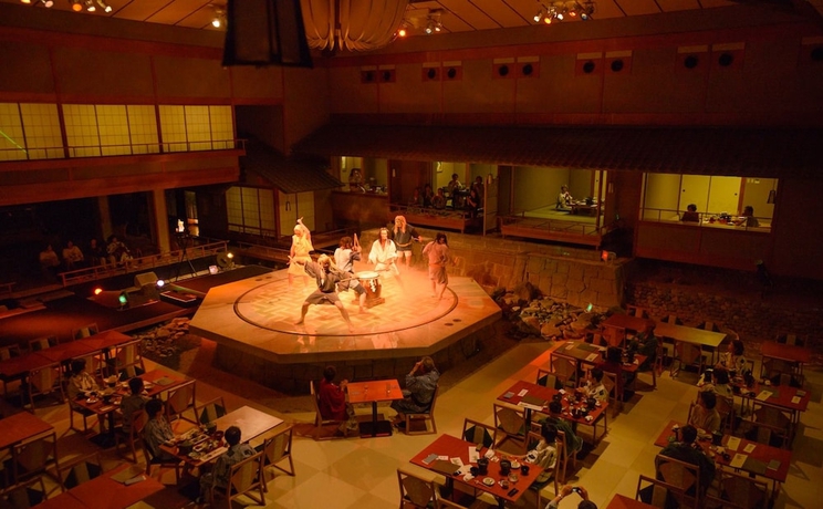 Imagen del bar/restaurante del Hotel Aenokaze. Foto 3