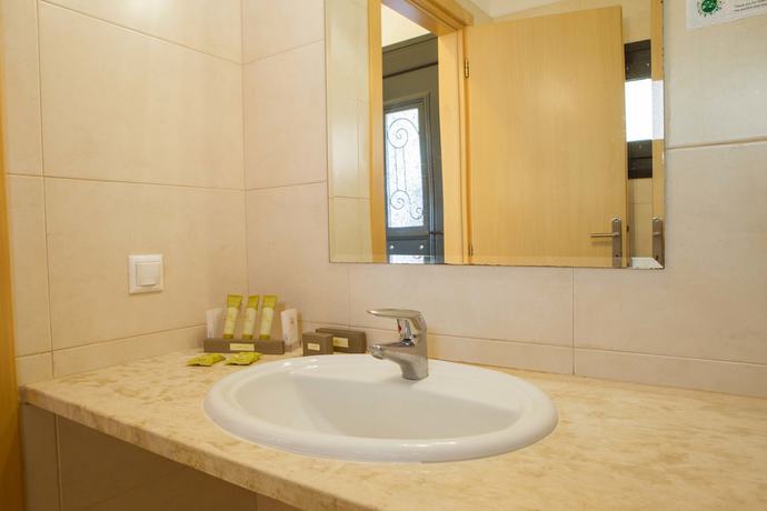 Imagen de la habitación del Hotel Aeolian Gaea. Foto 4