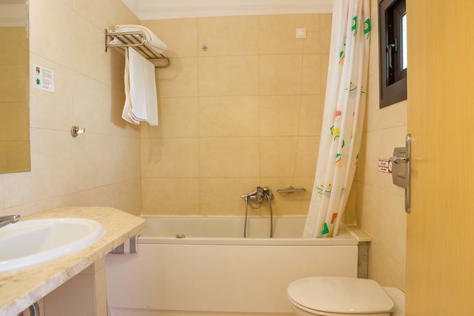 Imagen de la habitación del Hotel Aeolian Gaea. Foto 10