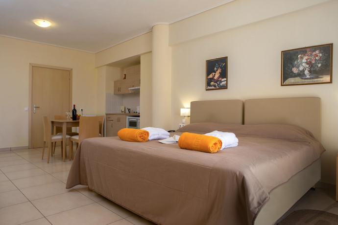 Imagen de la habitación del Hotel Aeolian Gaea. Foto 11