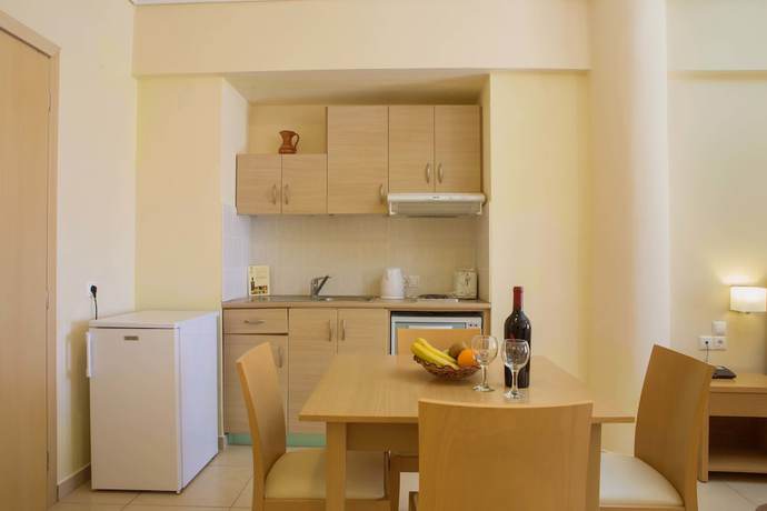 Imagen de la habitación del Hotel Aeolian Gaea. Foto 13