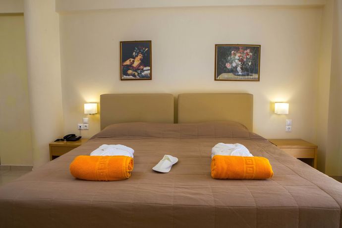 Imagen de la habitación del Hotel Aeolian Gaea. Foto 14