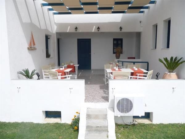 Imagen general del Hotel Aeolis, Ad&aacute;mas. Foto 5