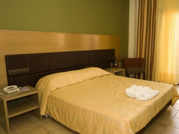 Imagen general del Hotel Aeolis, Samos Ciudad. Foto 2
