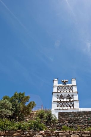 Imagen de los interiores del Hotel Aeolis Tinos Suites. Foto 9