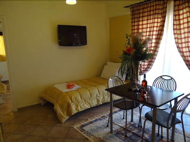 Imagen de la habitación del Hotel Aeollos. Foto 10