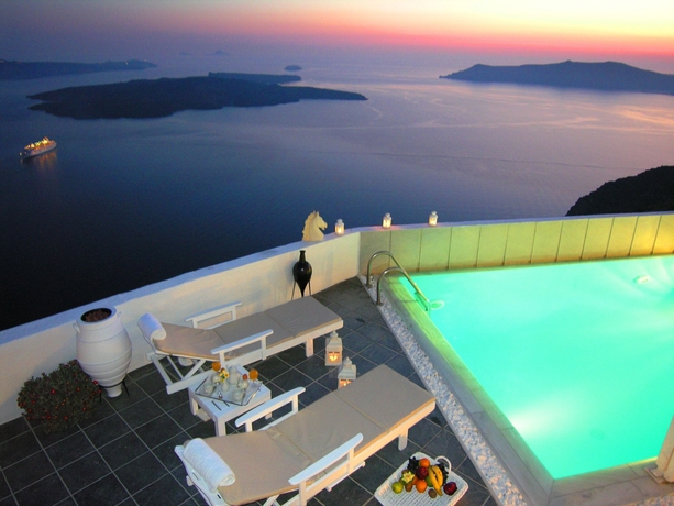 Imagen de la piscina del Hotel Aeolos Art and Eco Suites - Adults Only. Foto 16