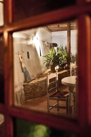 Imagen del bar/restaurante del Hotel Aeolos Bay. Foto 7