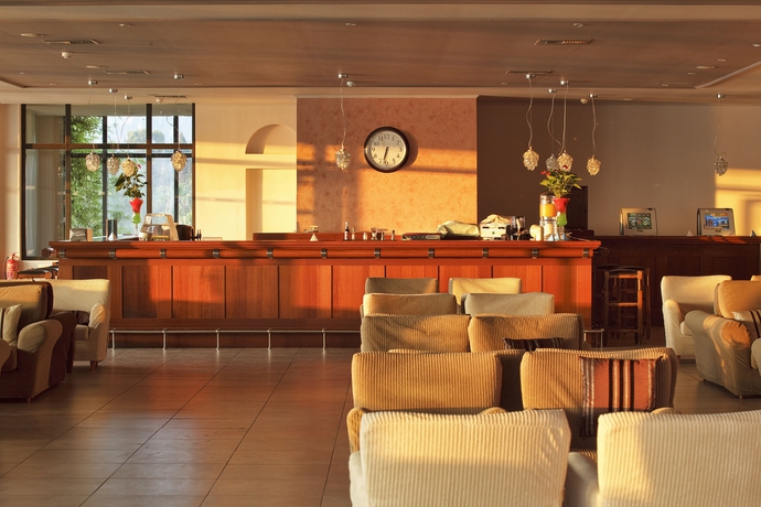 Imagen de los interiores del Hotel Aeolos Beach Resort All Inclusive. Foto 14