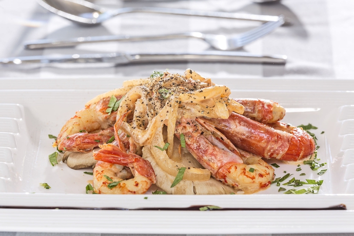 Imagen del bar/restaurante del Hotel Aeolos Beach Resort All Inclusive. Foto 7