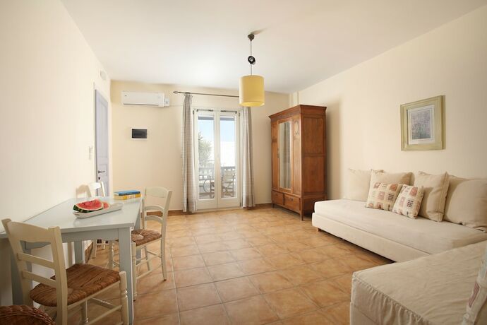 Imagen de la habitación del Hotel Aeolos, Naxos. Foto 12