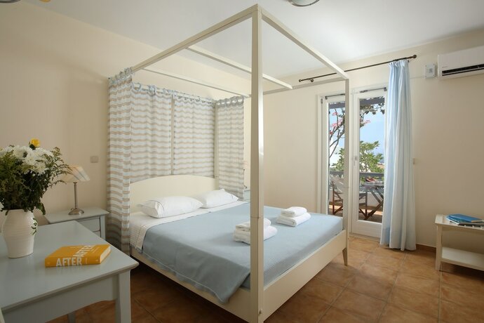 Imagen de la habitación del Hotel Aeolos, Naxos. Foto 14
