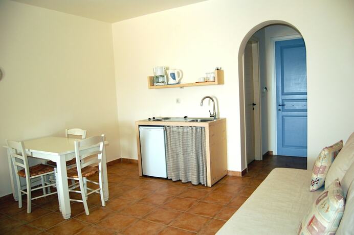 Imagen de la habitación del Hotel Aeolos, Naxos. Foto 17