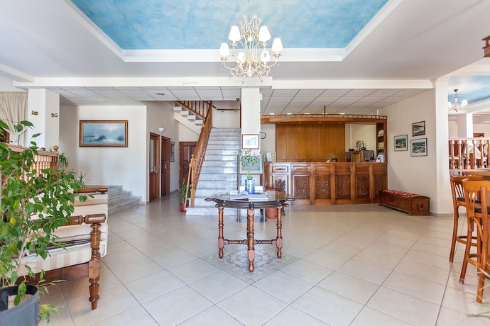 Imagen de los interiores del Hotel Aeolos, Skópelos Ciudad. Foto 17