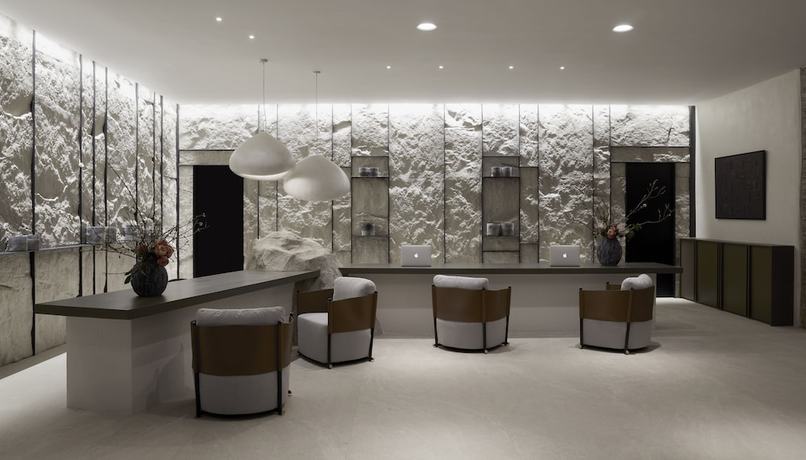 Imagen de los interiores del Hotel Aeonic Suites and Spa. Foto 14