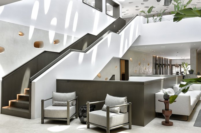 Imagen de los interiores del Hotel Aeonic Suites and Spa. Foto 15