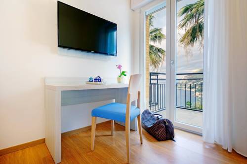 Imagen de la habitación del Hotel Aequa. Foto 3