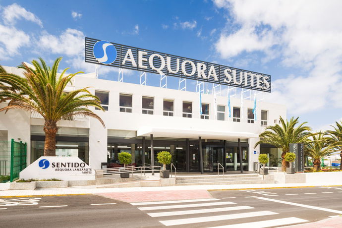 Imagen general del Hotel Aequora Lanzarote Suites. Foto 11