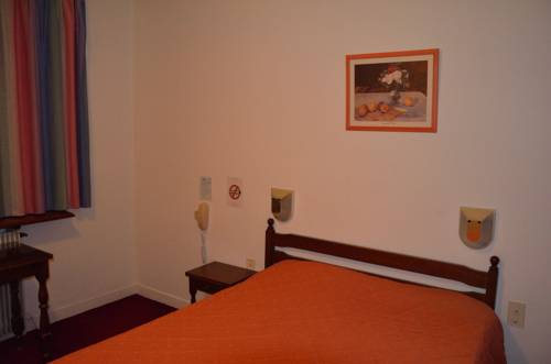 Imagen de la habitación del Hotel Aer. Foto 6