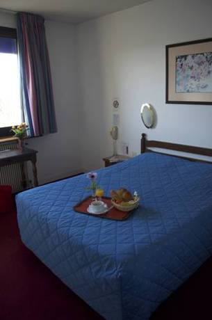 Imagen de la habitación del Hotel Aer. Foto 10