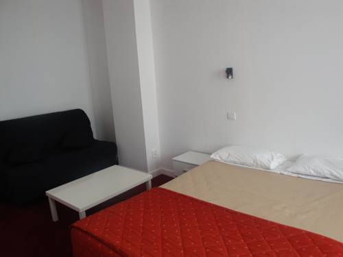Imagen de la habitación del Hotel Aer. Foto 15