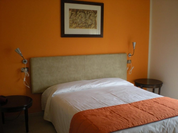 Imagen de la habitación del Hotel Aer Malpensa. Foto 7